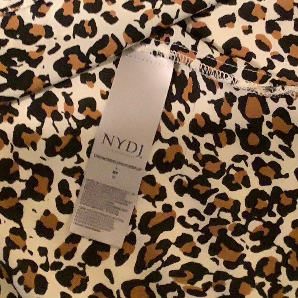 Leopard Tunic - Picture 4 of 4